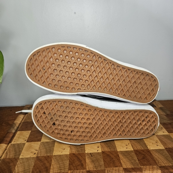 Vans Hightower Black and white suede Size 6.5 men's 8 women's - Picture 12 of 14